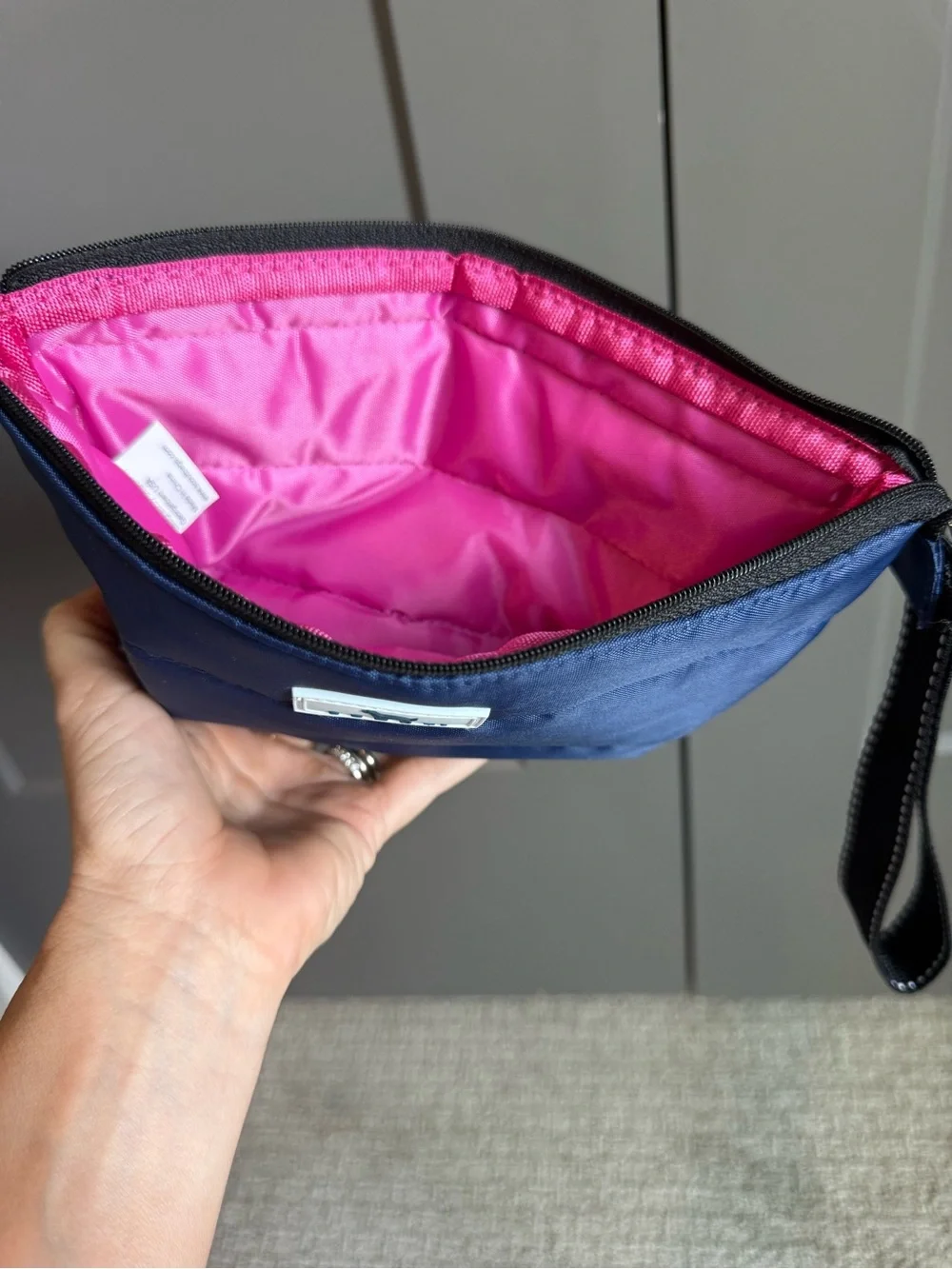 SCOUT Quilted Navy Blue Zippered Wristlet Pouch Organizer